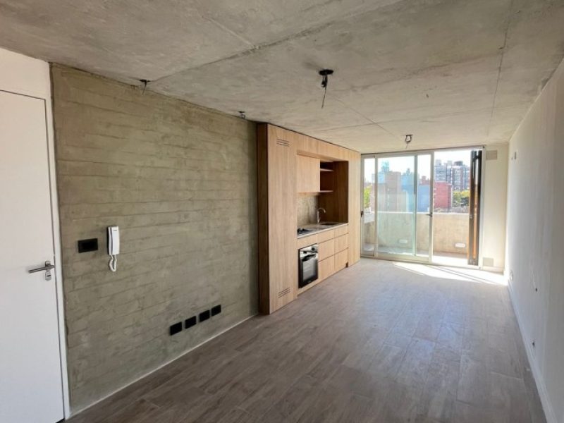 53fb6319-fe1e-42c5-8d5d-788af87b38a3