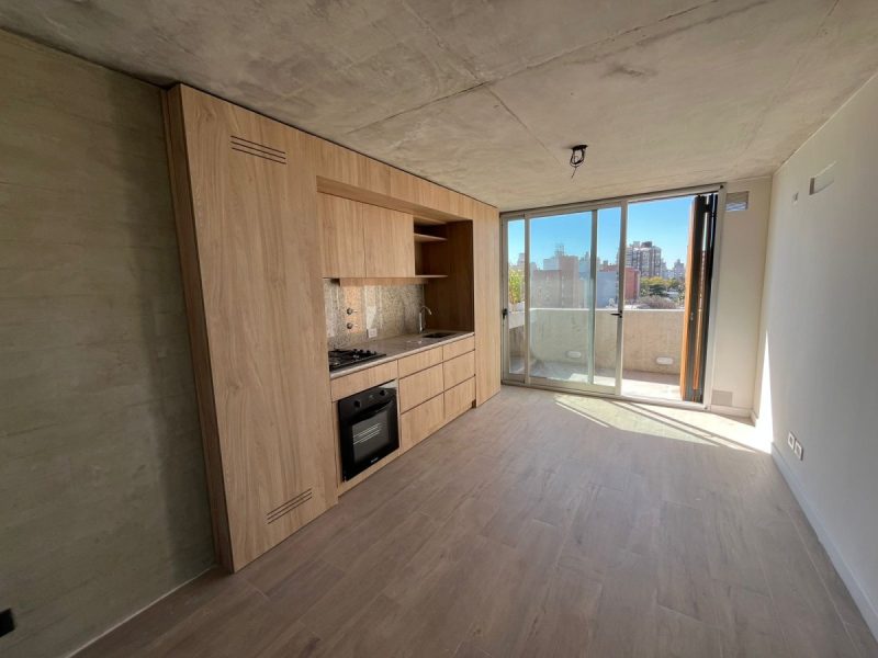 a32e5702-8871-4a08-a8a5-60c0cb9b2b04