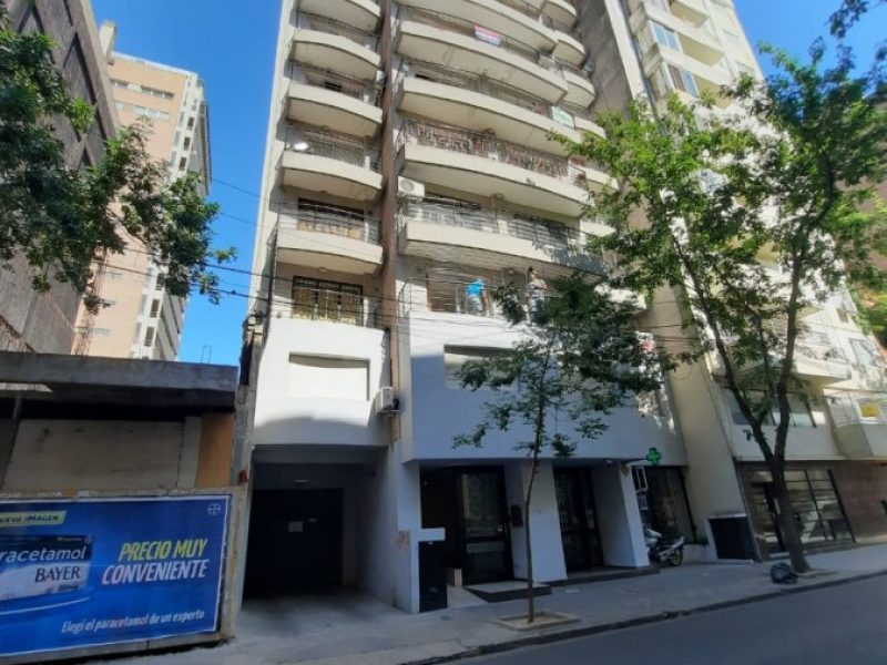 b91ed9fe-e7d1-4cdb-8554-e7725b1ba45b