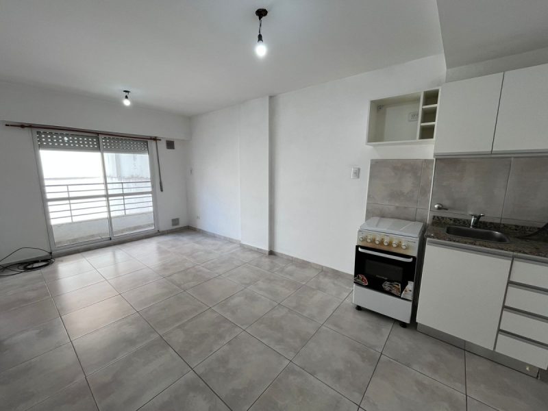 f4cd9e8e-9c6b-431c-8bf1-2070c0ac9c56